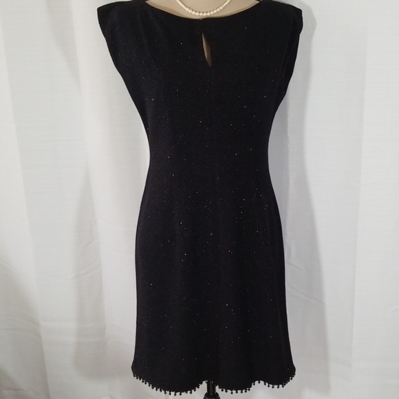 Robe De Soirée Noire Jeffrey & Dara Evenings Tom Barra - Taille 8, Strass, Neuve Avec étiquettes